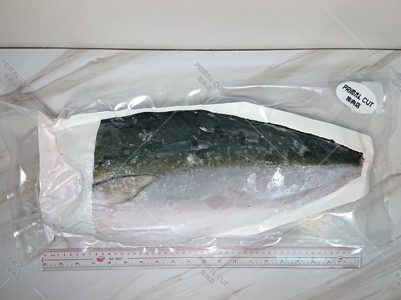 日本急凍半邊油甘魚刺身 (原裝未切) <BR> Japanese frozen Yellowtail sashimi (Uncut)